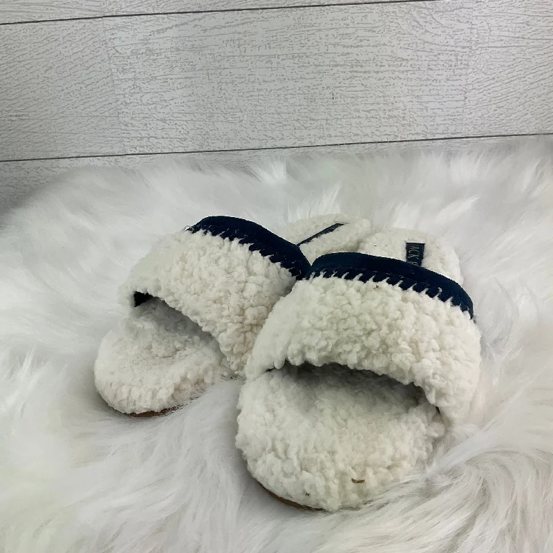 Aesthetic Appeal White Sandals Designer Jack Rogers, Size 8