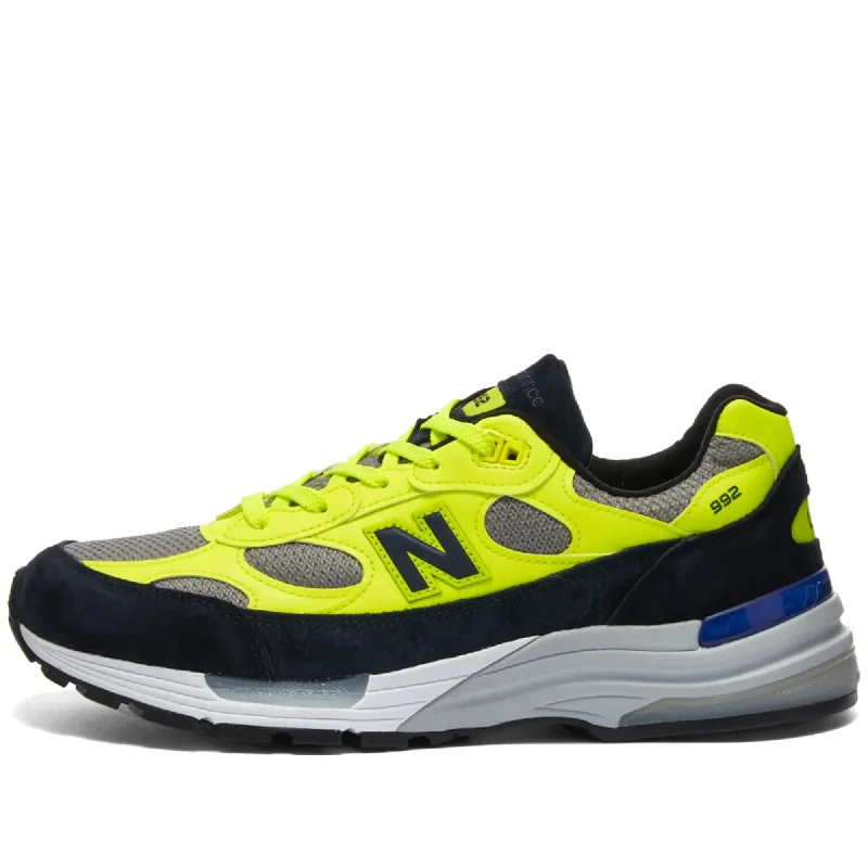 Fashionable Silhouette New Balance 992 Volt/Black  M992AF Men's