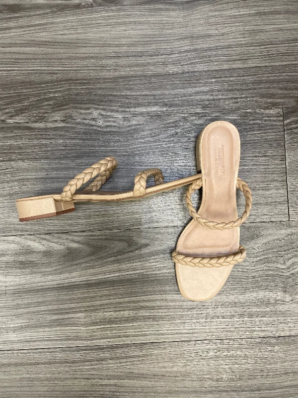 Soft Texture Beige Sandals Heels Block Cushionaire, Size 10