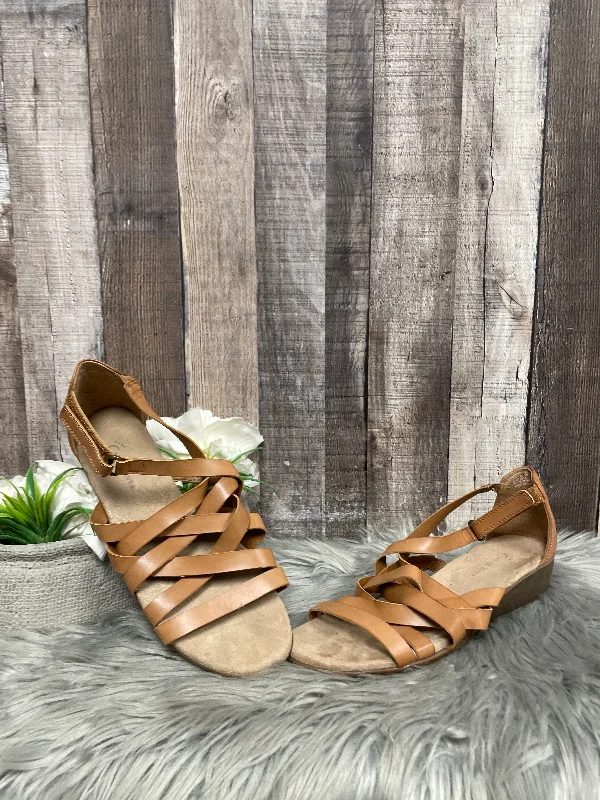 Casual Comfort Tan Sandals Heels Wedge Cme, Size 9