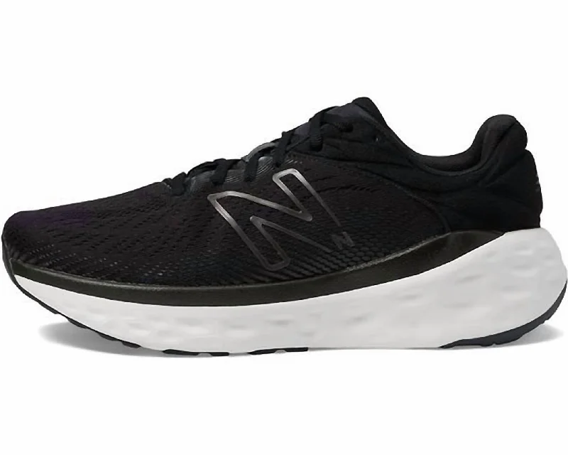 Aesthetic Appeal Men's Running Shoes ( D Width ) In Black White