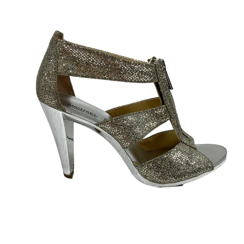 Minimal Aesthetic Silver Sandals Designer Michael Kors, Size 6.5