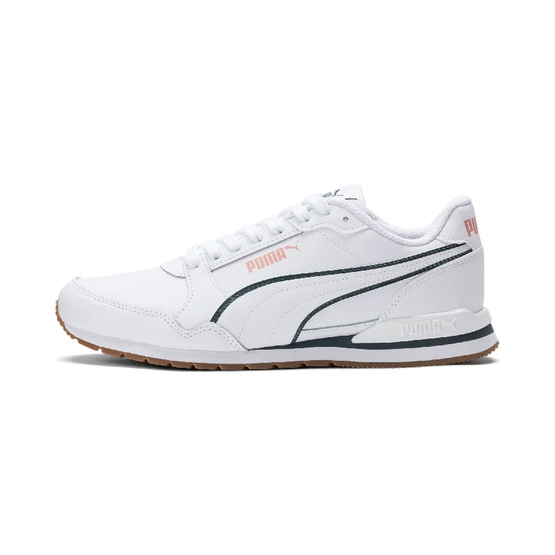 Signature Look PUMA Men's ST Runner v3 Bold Sneaker