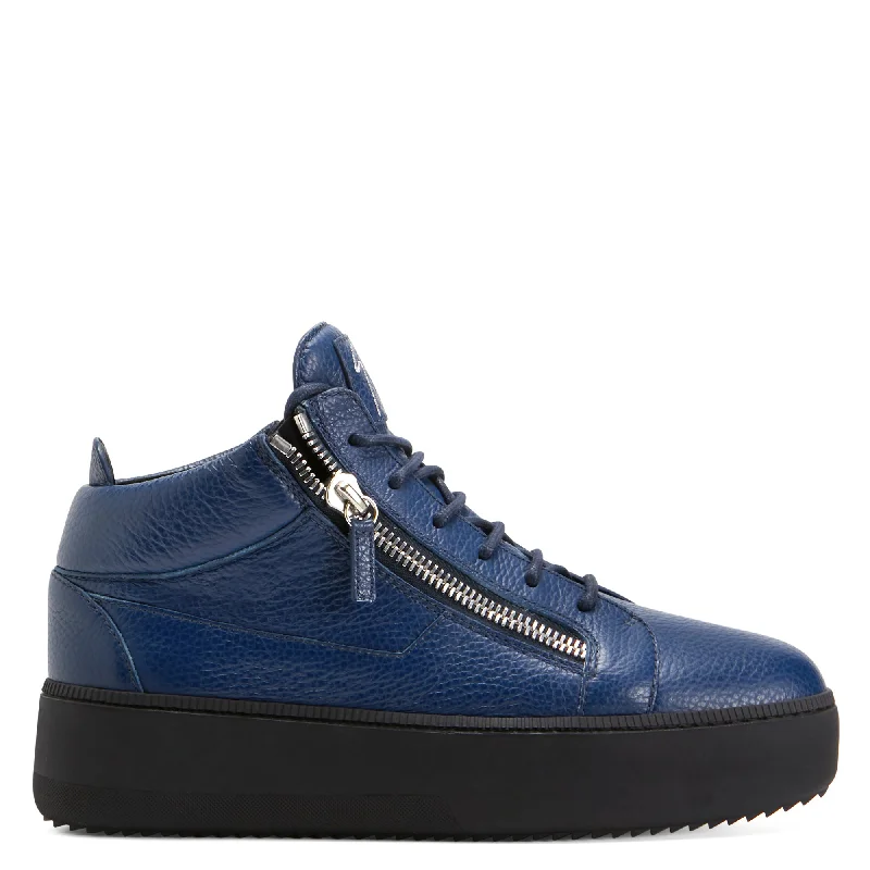 Contemporary Twist Giuseppe Zanotti Kriss