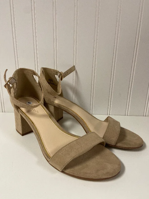 Minimal Statement Beige Sandals Heels Block Xappeal, Size 9