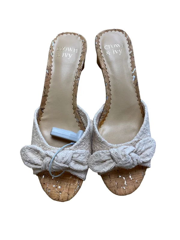 Romantic Detailing Beige Sandals Heels Block Crown And Ivy, Size 6.5