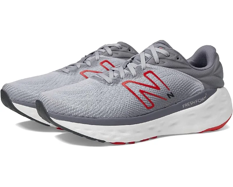 Refined Details Men's Running Shoes ( D Width ) In Aluminum Grey/true Red