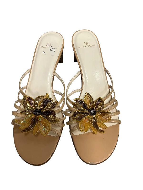Subdued Elegance Orange Sandals Heels Block Anne Klein, Size 8