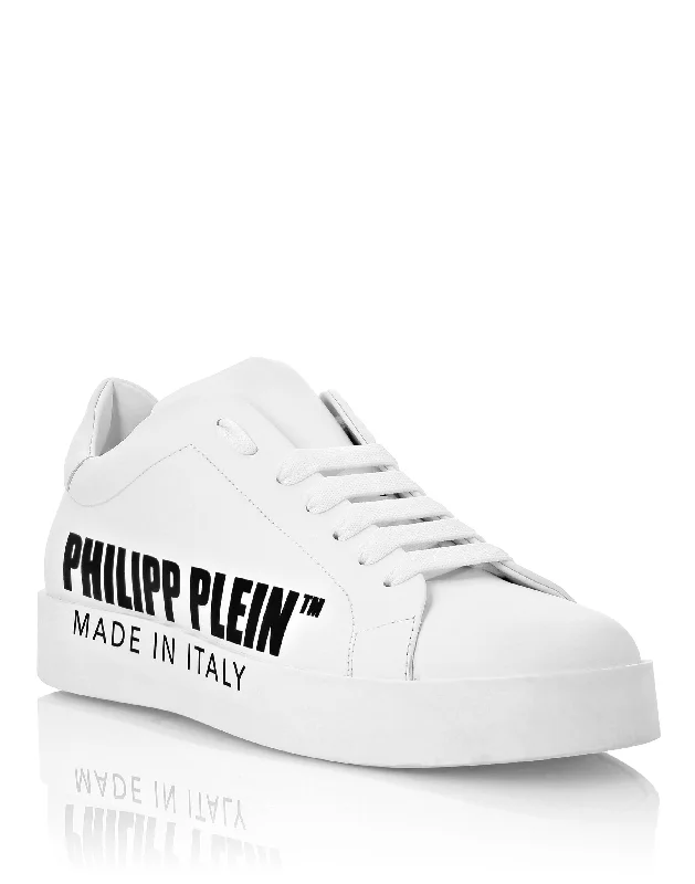 Contemporary Chic Lo-Top Sneakers Philipp Plein TM