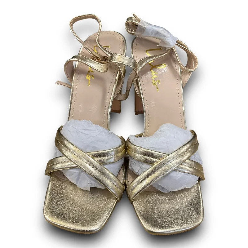 Elegant Patterns Gold Sandals Heels Block Lulus, Size 6