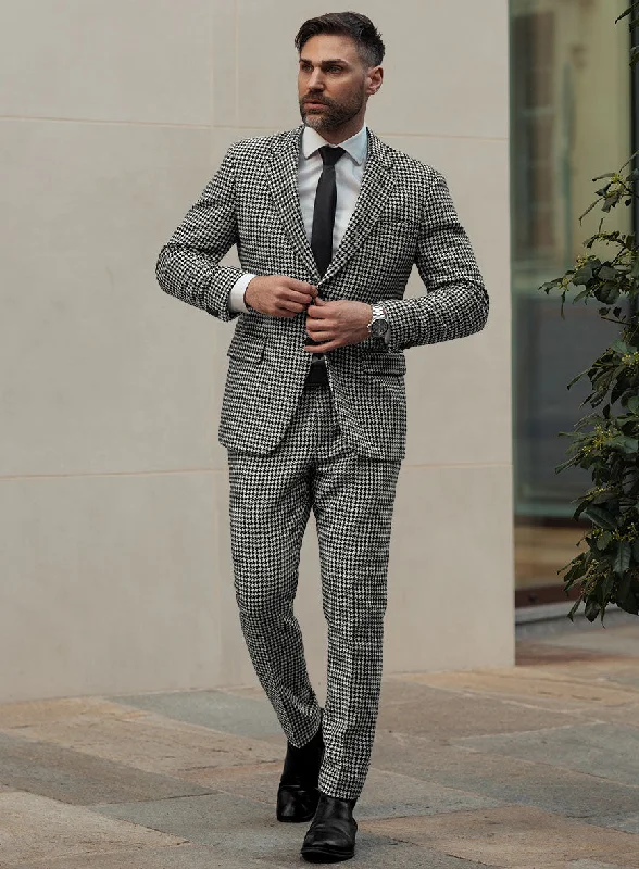 Big Houndstooth BW Tweed Suit