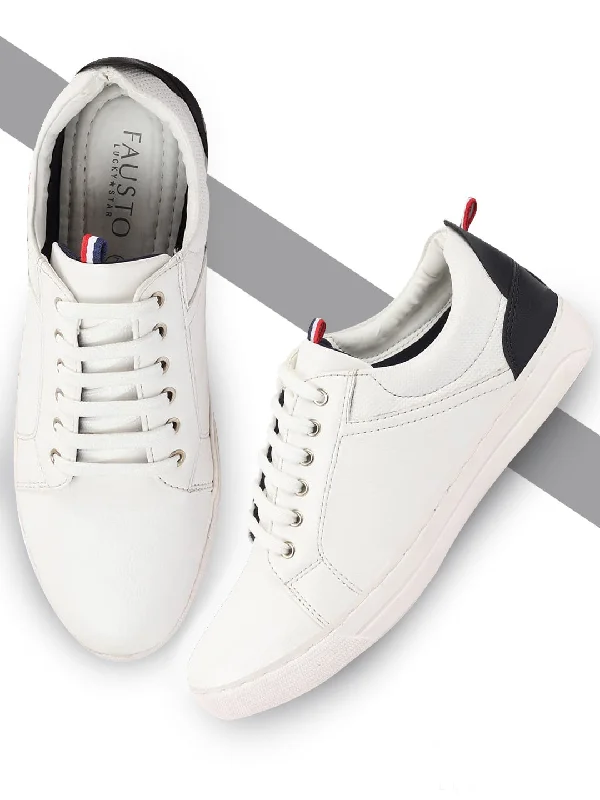 Statement Piece Men White/Navy Classic Lace Up Sneakers