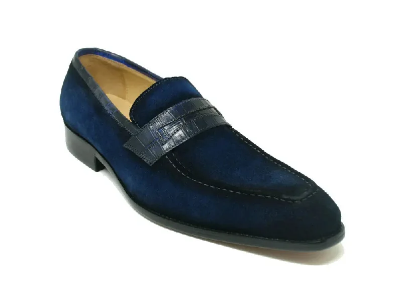 Eye-Catching Style Suede Penny Loafer w/ Leather Trim