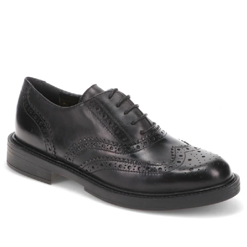 Subdued Elegance Trix Smart Lace-Up Shoes - TRIX / 325 866