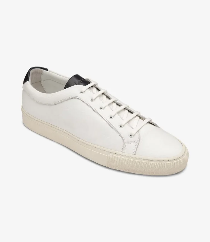 Sleek Finish LOAKE  Dash - Leather Sneakers -  White