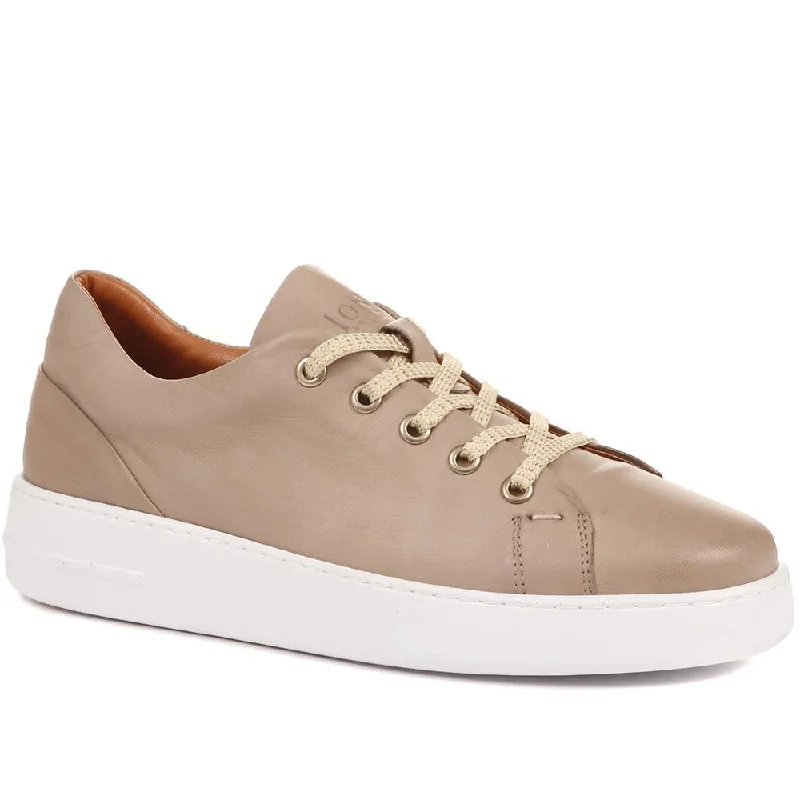 Sleek Structure Alayna Smart Leather Trainers - ALAYNA / 322 482