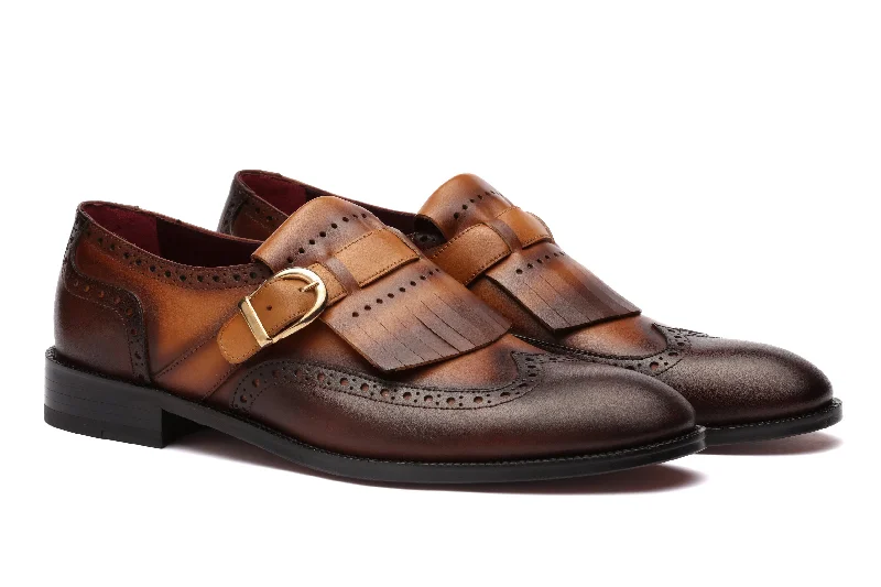 Chic Statement The Fringed Brogue - Tan & Brown