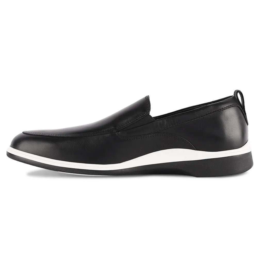 Minimal Statement The Slip-On (Onyx)