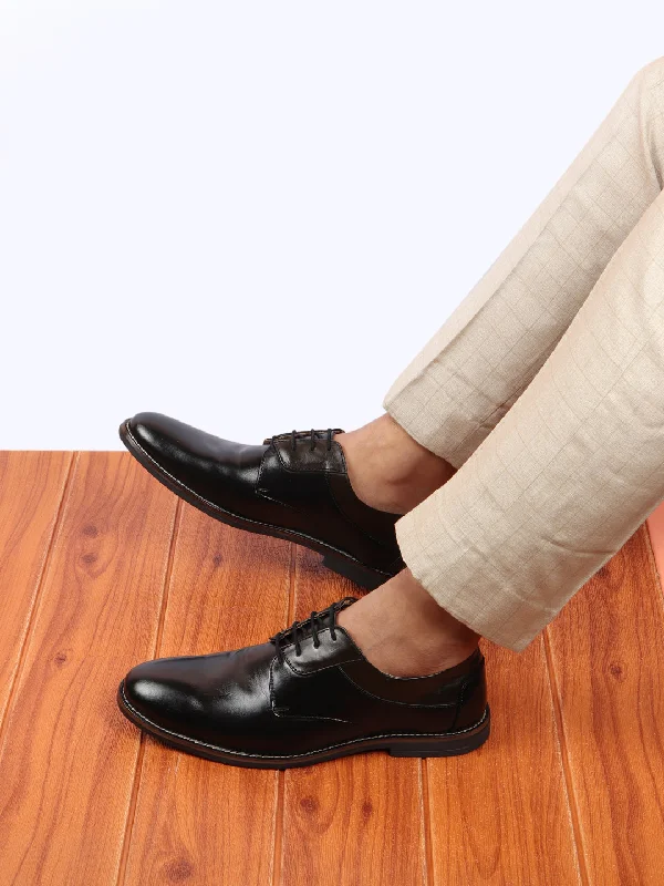 Sleek Structure Men Black Lace Up Welted Oxford Shoes