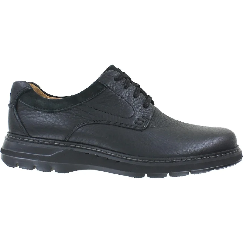 Stylish Accent Men's Clarks Un Ramble Lo Black Leather