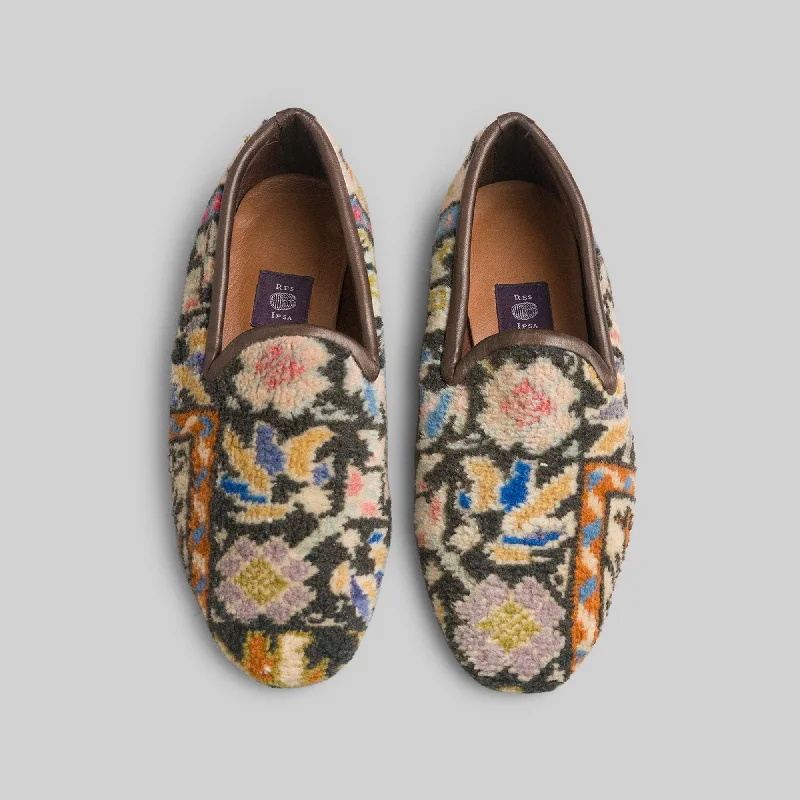 Timeless Allure Men's Kilim Loafer Size 7