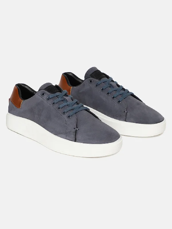 Fashion Enthusiast Men's Navy Colorblock Shoes