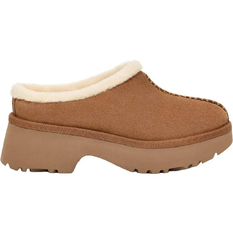 Sumptuous Finish Women's UGG New Heights Cozy Clog Chestnut Suede