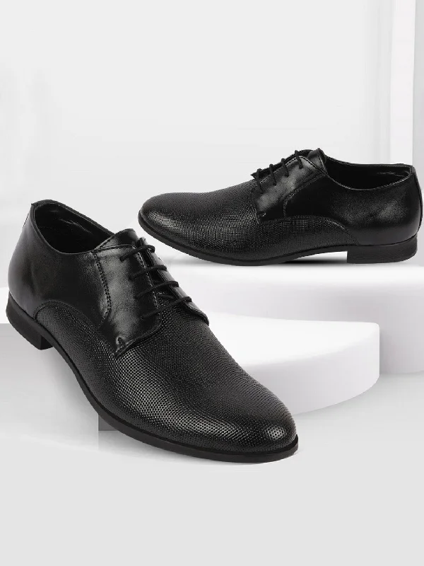 Fashion Focused Men Black Formal Office Textured Design Stitched Genuine Leather Lace Up Shoes