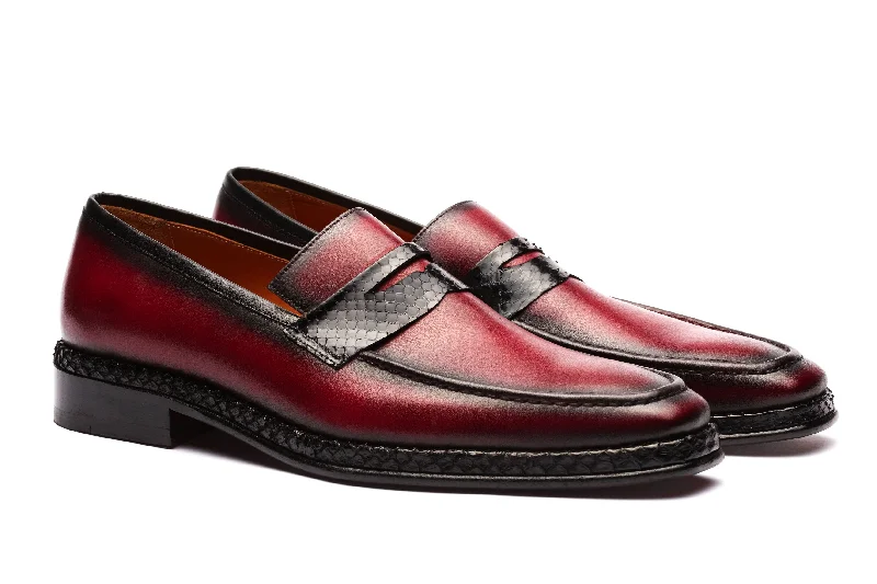Luxe Feel Penny Loafers Python Skin - Burgundy