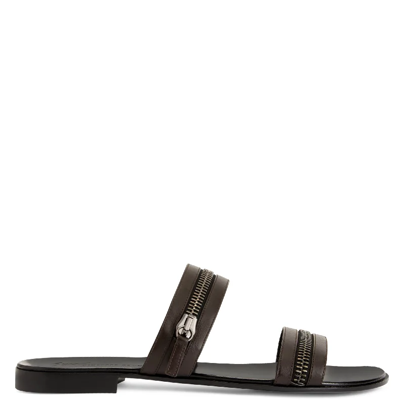 Chic Minimalism Giuseppe Zanotti Brad