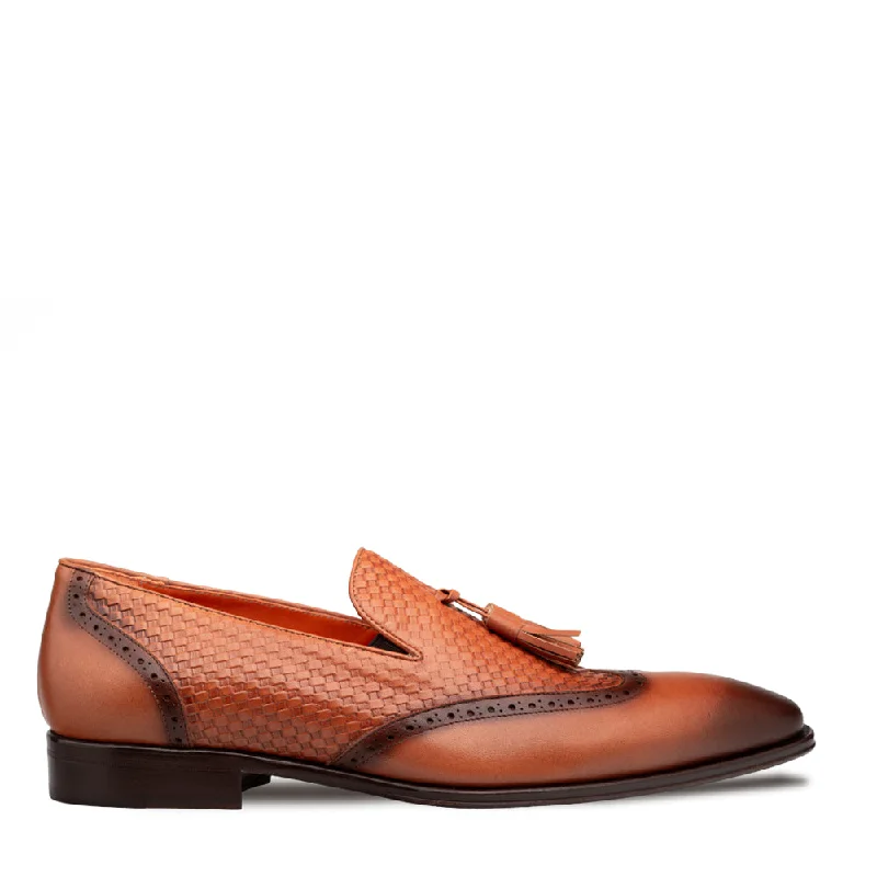 Minimal Edge Embossed Calf Tassel Loafer