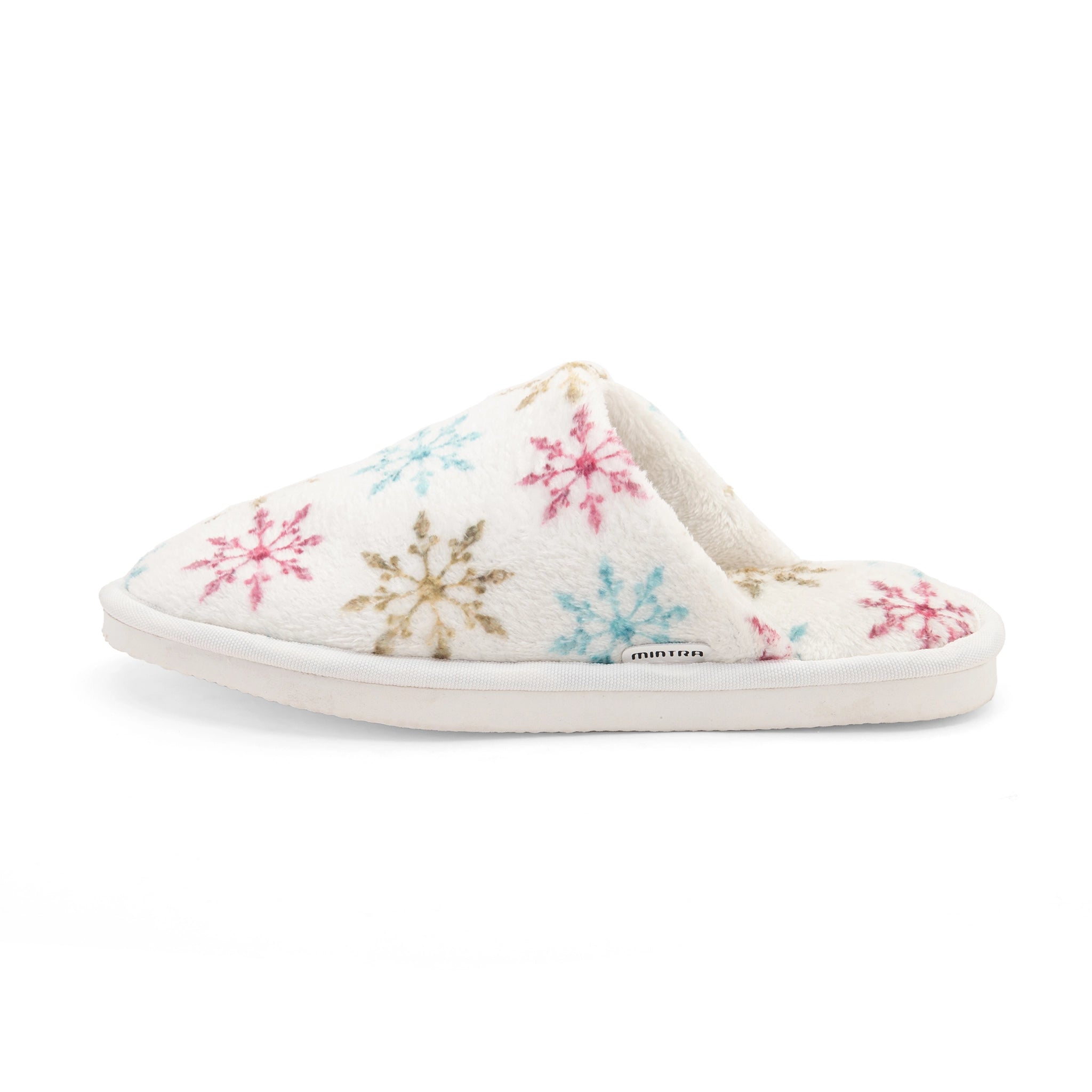Snowflakes strolls