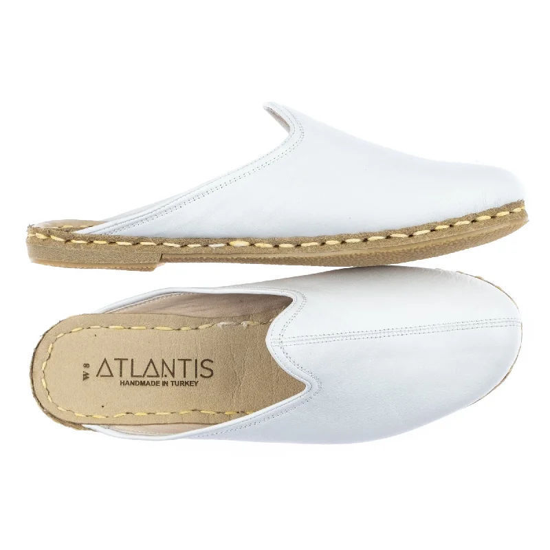 Rich Aesthetic Men's White Slippers