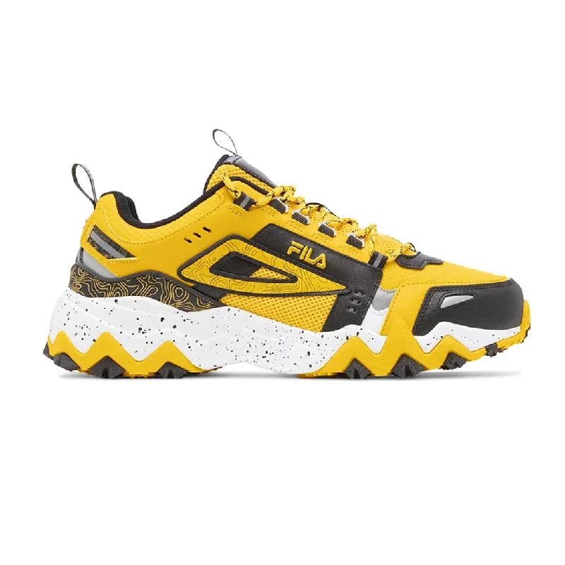 Edgy Sophistication FILA - Men's Oakmont TR Shoes (1JM01689 702)