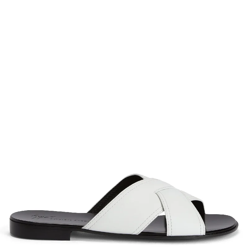 Glam Statement Giuseppe Zanotti Flavio