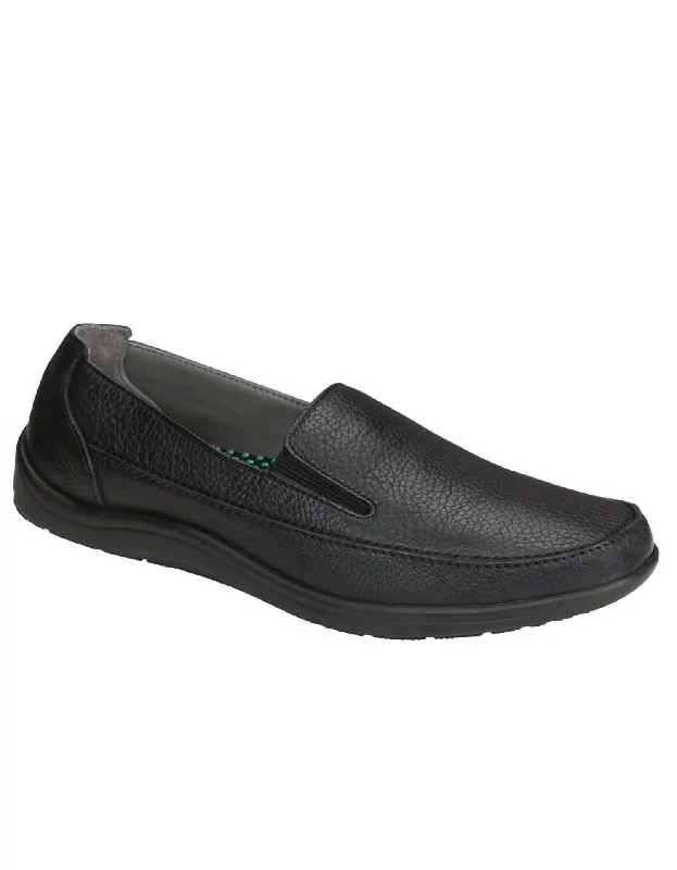Chic Statement Men's Weekender Slip On Loafer - Narrow In Black