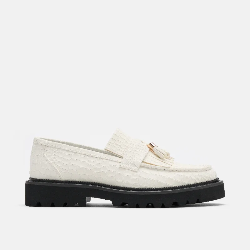 Fashion Excellence Journey White Croc Suede Lug Tassel Loafer